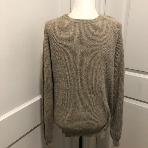 GH BASS Earth size large pair of mens sweaters - Picture 4 of 6